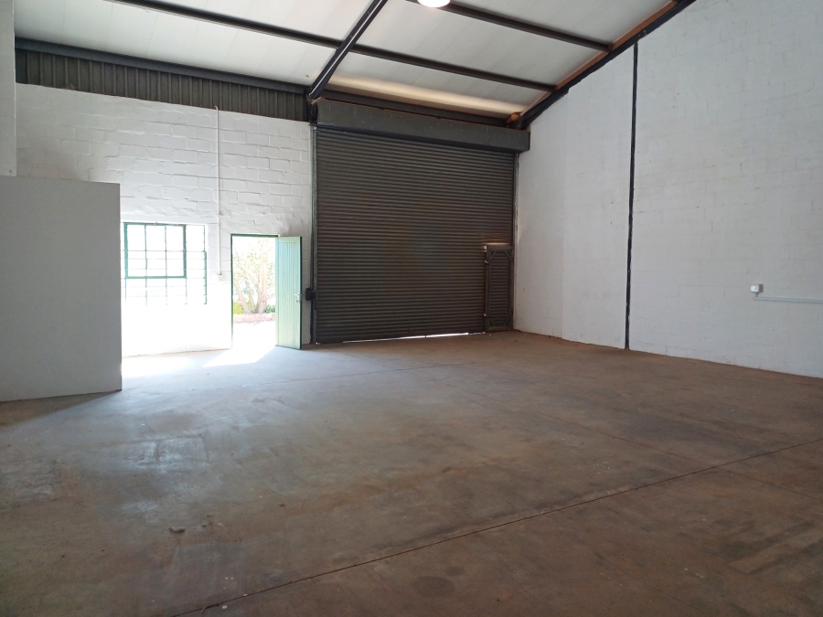 To Let commercial Property for Rent in Napier Western Cape
